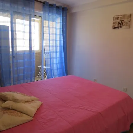 Exclusivo Iv - Beach & Surf Apartment